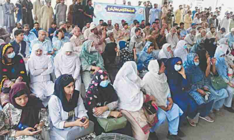 医院员工舞台令牌罢工：津贴摊牌