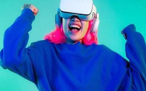 Meta关闭AR工作室转向AI布局 战略重心全面调整