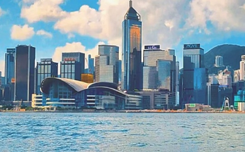 一天三IPO引爆港股热潮，消费股集体重估