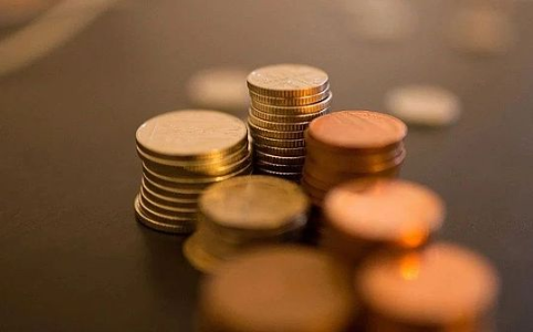 黄金稳定币崛起：价值储藏新选择还是潜在风险？