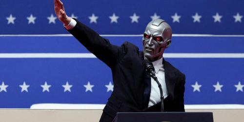 Grok AI突现极端言论风波：依赖X平台致偏见放大