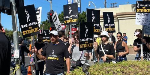 好莱坞演员罢工落幕：AI保护条款获95%支持，游戏行业迎来变革