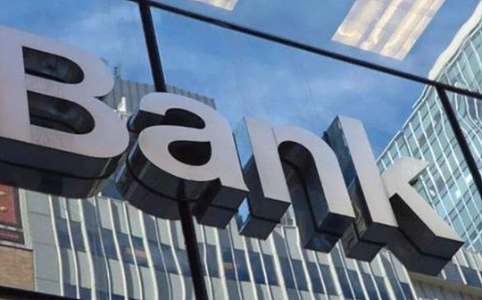 全球银行股强势上涨 涨幅超50%背后逻辑解析