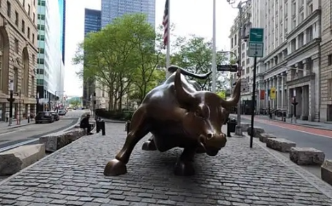 稳定币法案通过！华尔街银行全面布局加密金融新赛道