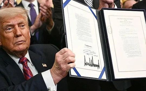 特朗普签署《天才法案》：美国正式确立稳定币监管框架