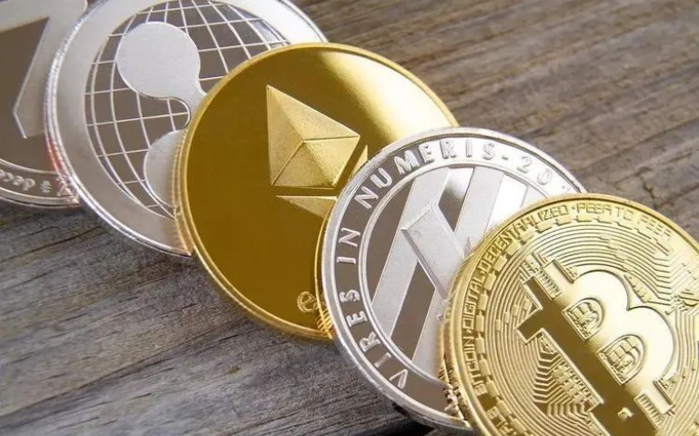 比特币历史价格查看工具推荐：长期投资必备行情分析利器