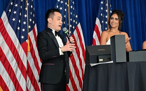 孙宇晨太空之旅背后：从SEC被告到新金融基建缔造者