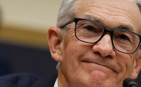 鲍威尔暗示9月降息可能 市场预期升温