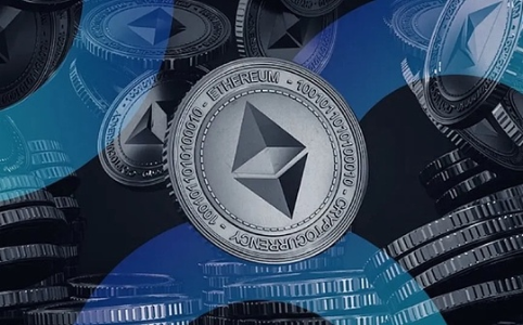 以太坊三重变革：质押、ETF与企业储备重塑金融资产格局