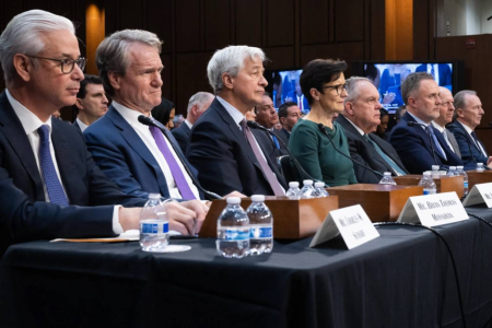 华尔街与加密货币游说大战白热化，监管博弈进入关键阶段