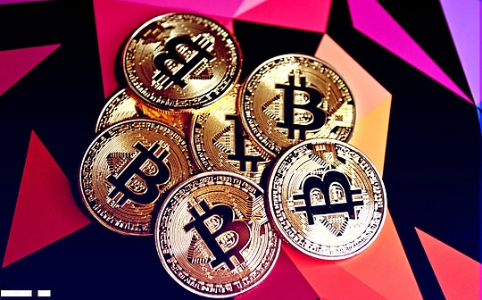 鲍威尔鸽派讲话难阻比特币波动 跌破11.1万美元