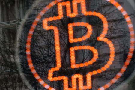 币股联动失灵？比特币波动下股票端为何更脆弱