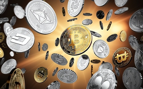 比特币波动加剧，18家区块链公司融资超5亿美元