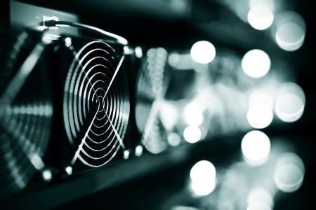 比特币矿工转型AI算力巨头：35亿美元协议引爆行业变革