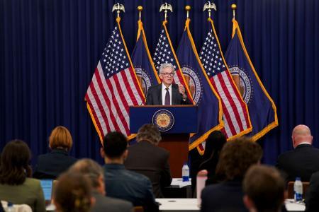 美联储降息25基点开启宽松周期 比特币波动未现明显反应