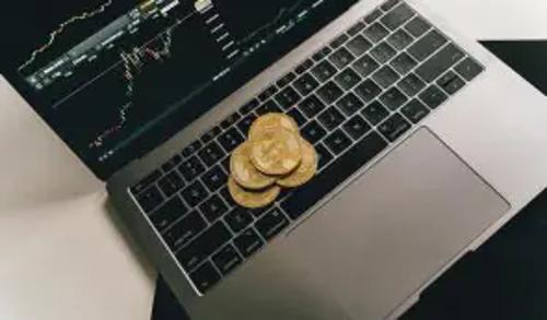 比特币十月展望：交易员押注Uptober反弹，112500美元成关键节点