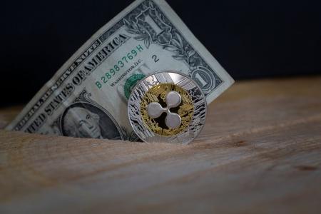 XRP未平仓合约破10亿美元，RLUSD上线引爆市场