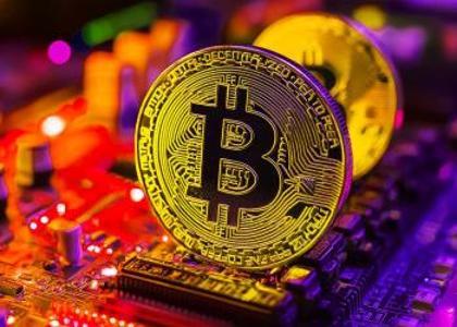 杜罗夫预言比特币将达百万美元 机构预测集体翻车后市场企稳