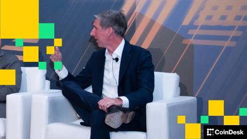 比特币ETF第四季度流入或创纪录，价格突破12.5万美元