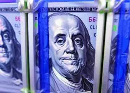 人工智能驱动盈利增长，富国银行预测美股三季度将迎4%增速