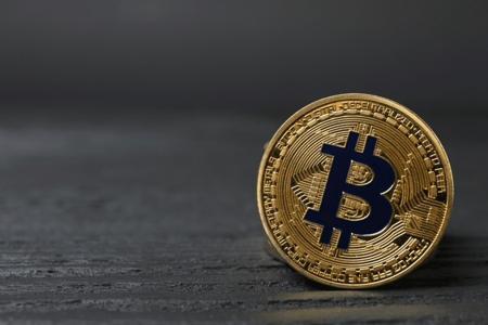 比特币价格走势趋稳 散户参与度下降引关注