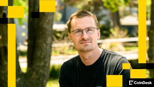 Base生态争议：创作者代币热潮引发社区不满