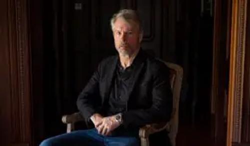 Saylor提问橙色还是绿色？比特币价格走势引市场热议