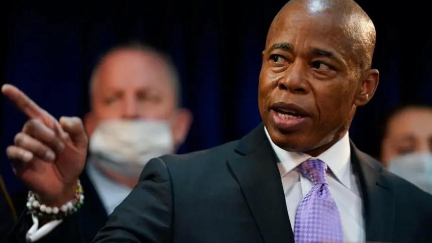 与前纽约市长相关的网络迷因币价格飙升后暴跌80%