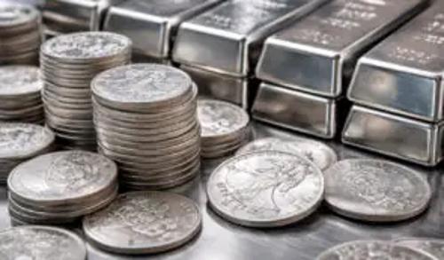 白银价格创70年代以来最佳年度表现 市场展望至2026年初