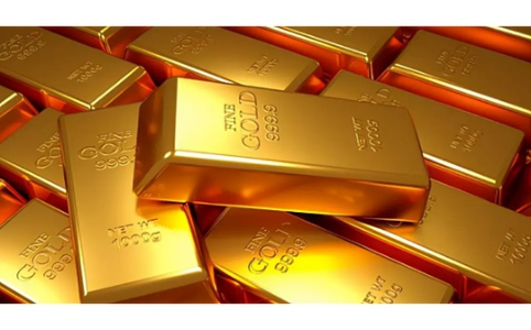 黄金白银创历史新高 比特币9万美元震荡承压