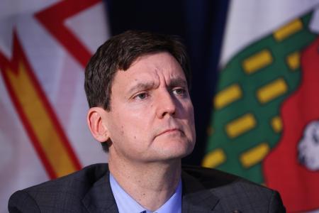 埃里克·斯普罗特746%回报率引爆黄金股热潮：加拿大矿企成避险新宠