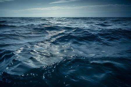 特朗普购格陵兰岛是战略佯攻？历史学家揭秘中东与乌克兰布局