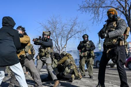 明尼阿波利斯移民执法冲突升级：ICE行动与地方防火墙的对峙