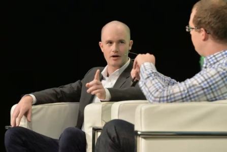 比特币跌破8.2万美元：科技股暴跌与流动性枯竭双重冲击