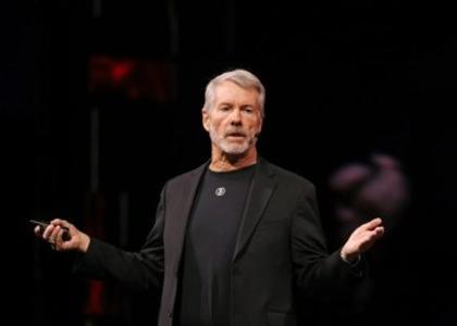 MicroStrategy亏损126亿仍称资产负债表稳健，比特币价格下限成关键