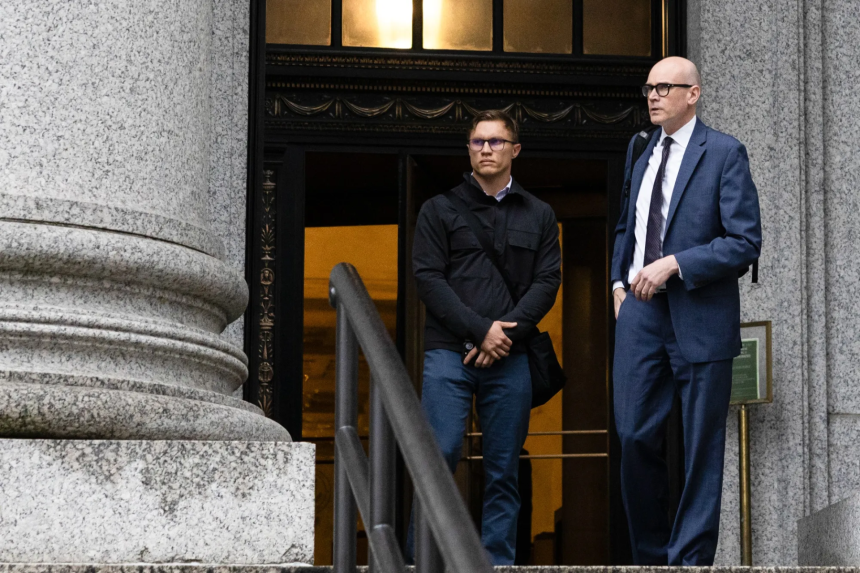 为何Uniswap能全身而退，Tornado Cash却难逃法网？