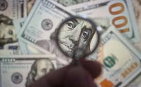 USDT vs USDC：稳定币双强争霸，谁将主导加密美元未来？