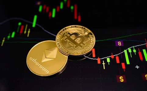 以太坊逆势上涨18%！机构资金回流引爆ETH独立行情