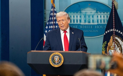 特朗普宣布推迟对伊打击 美伊对话真相如何？