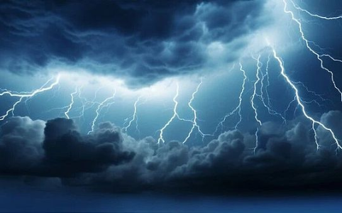 全球股债金三杀：滞胀冲击下投资组合失灵